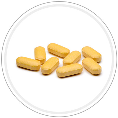 multivitamin tabletta (közepes)